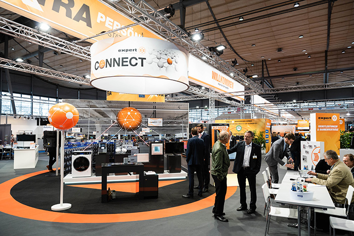 expert_FJT2019_expertCONNECT